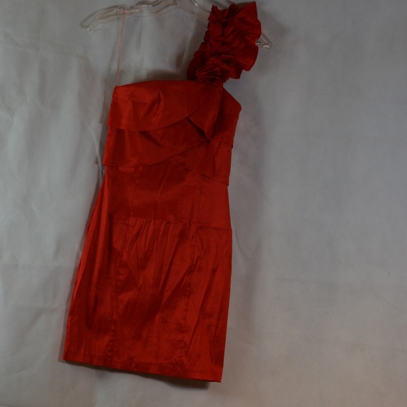 One Shoulder Red Special Occasion Dress SZ S Twenty One - Picture 5 of 8